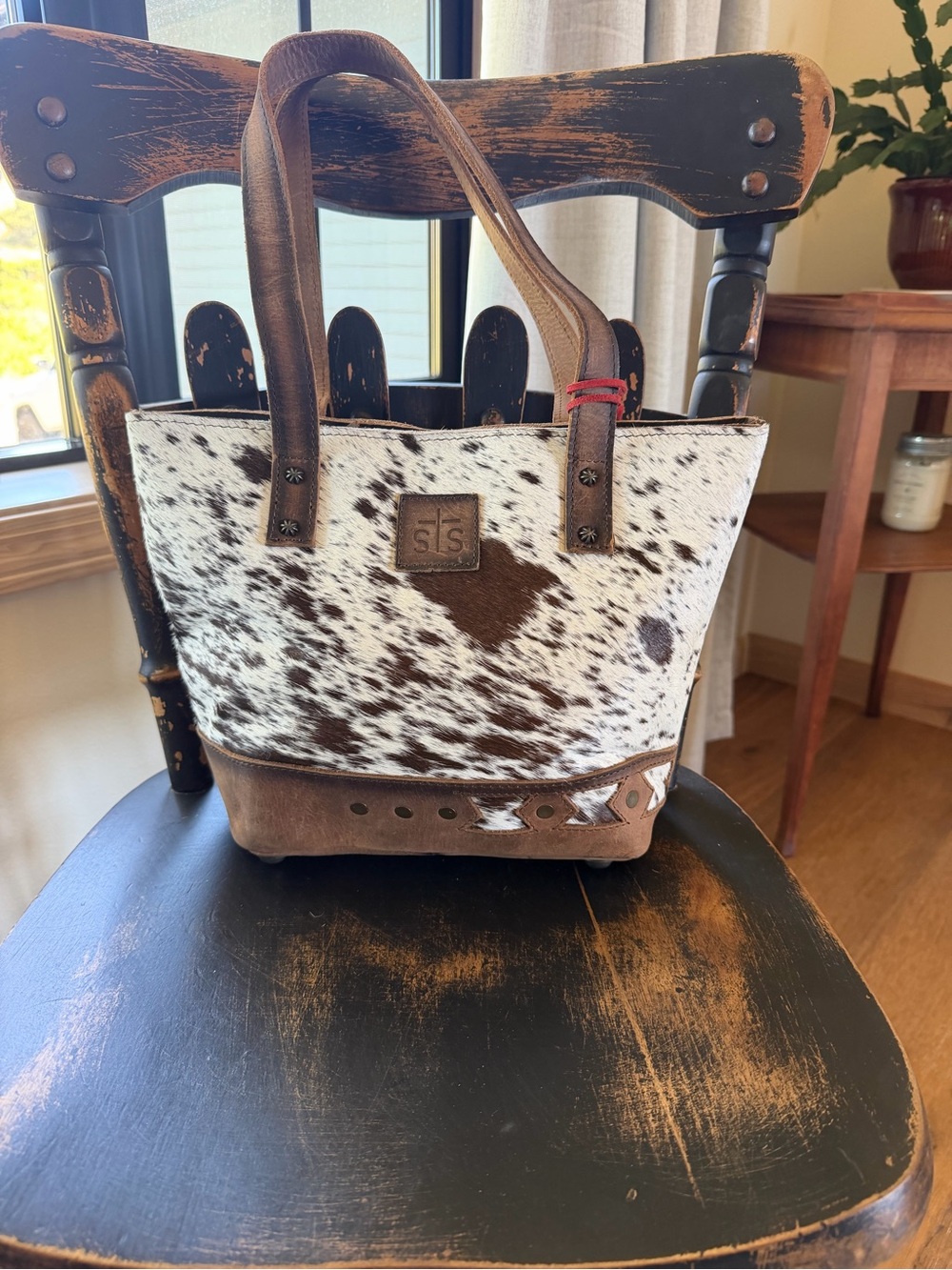 STS Ranchwear Brown & White Cowhide Western Tote